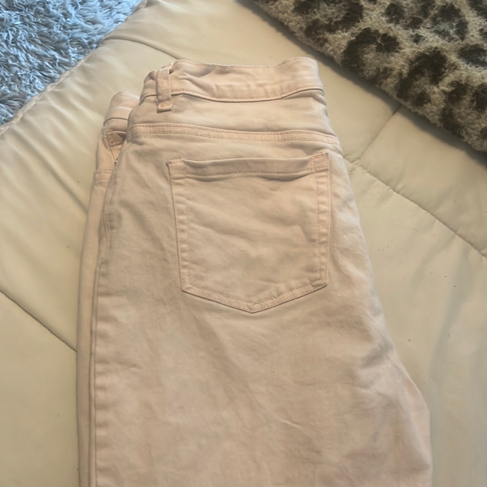 Baby pink light pale pink Gloria Vanderbilt Amanda Jeans size 10